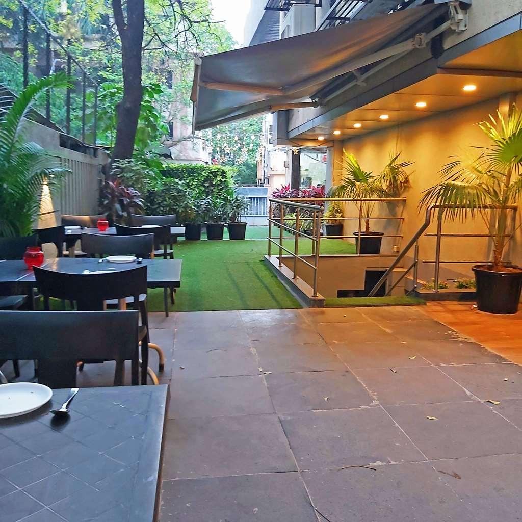 Quality Inn Mint Pune Servicios foto